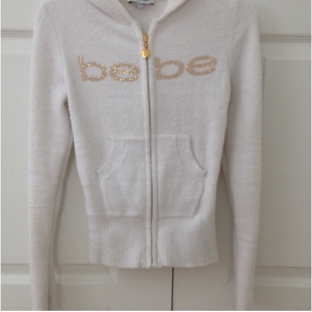 BEBE ZIP UP 💕✨🤍